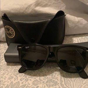 Brand new Ray-BAN Sunglasses💕💕💕